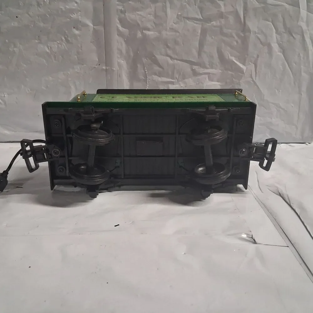 Echo Classic Rail Rocky Mountain Train Car  With Wood. power  Pack